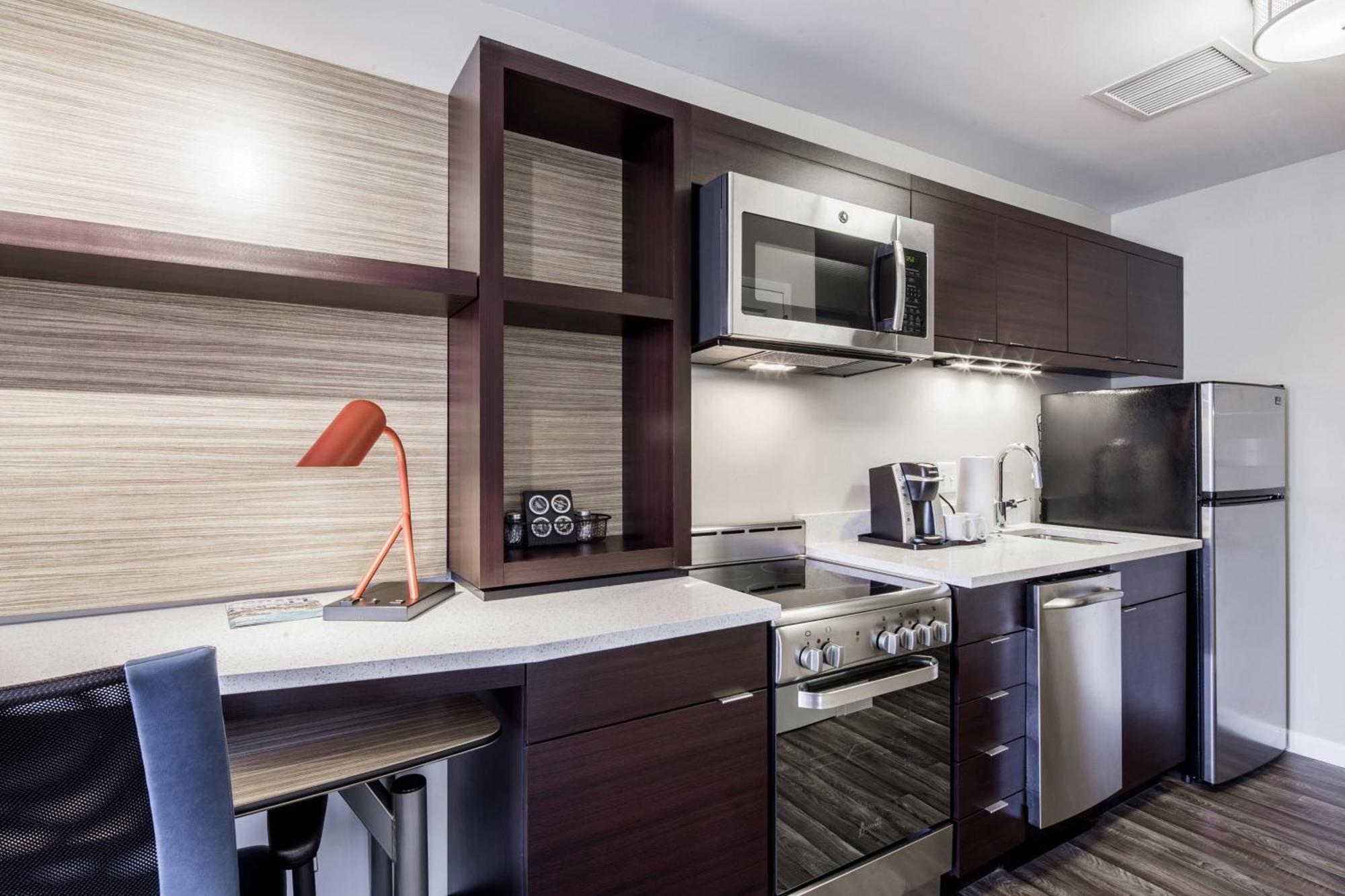Towneplace Suites By Marriott Cleveland Phòng bức ảnh