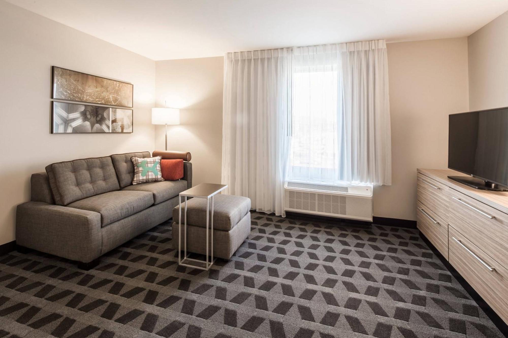 Towneplace Suites By Marriott Cleveland Phòng bức ảnh