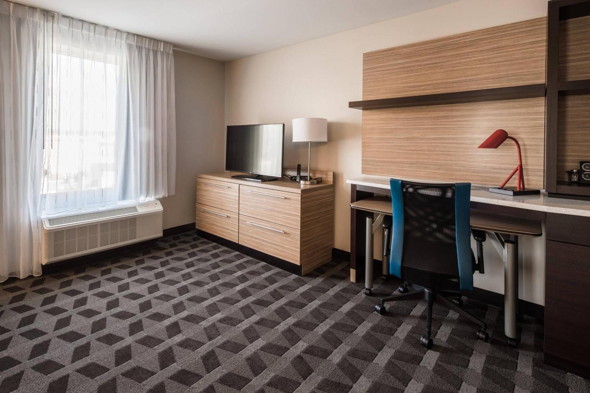 Towneplace Suites By Marriott Cleveland Phòng bức ảnh